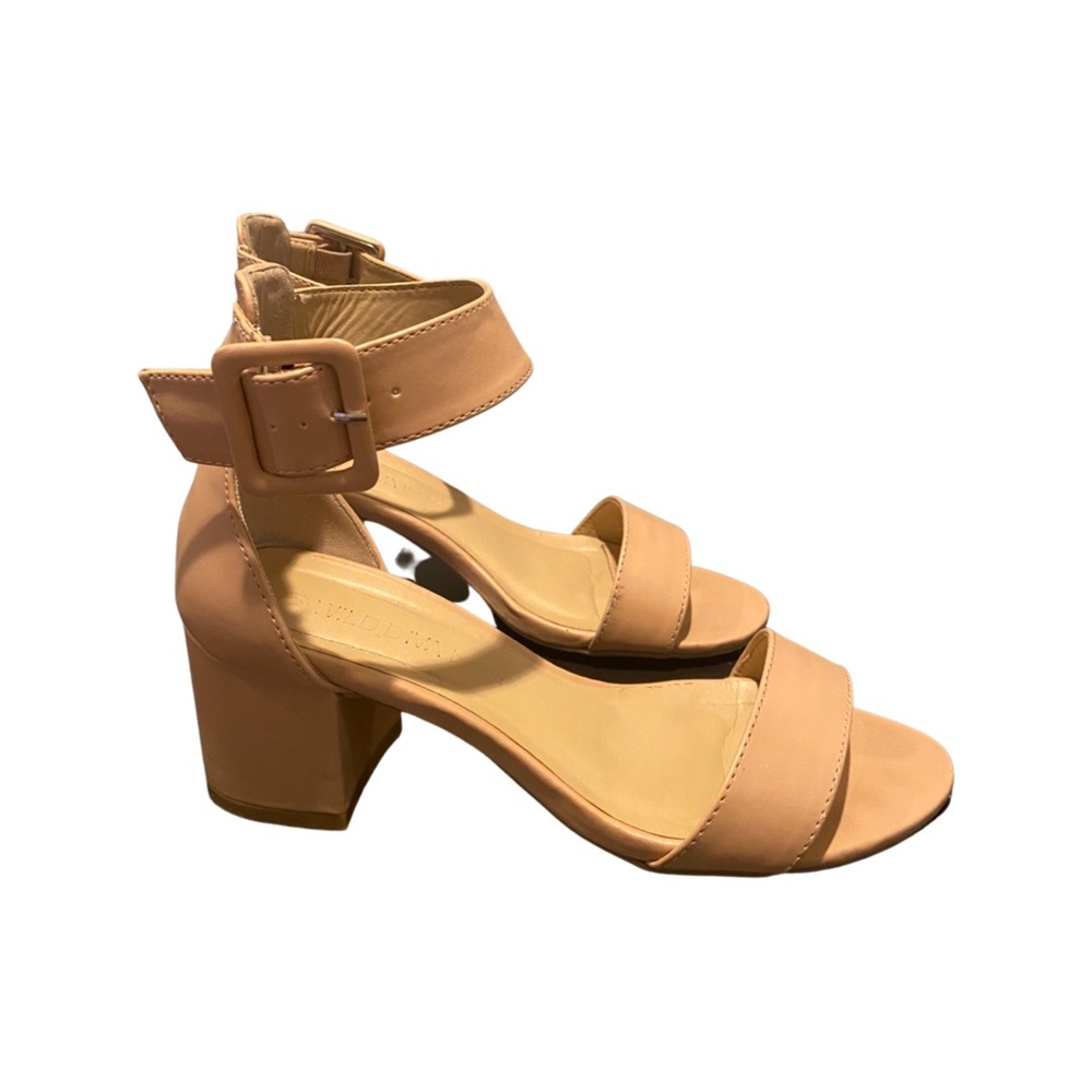 Wild Diva Lounge Nude Sandals
